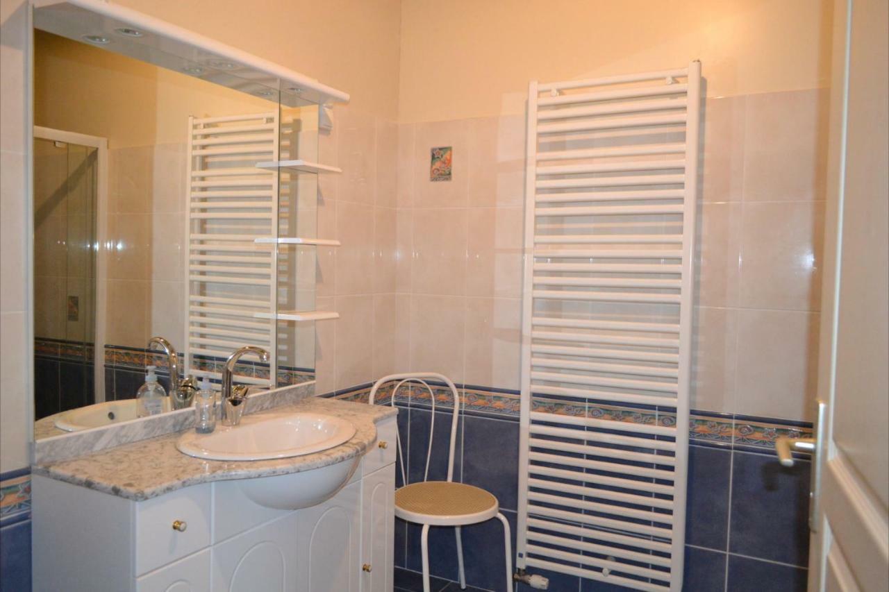 Le Domaine Des Bois Bed and Breakfast Mauzé-Thouarsais Kamer foto