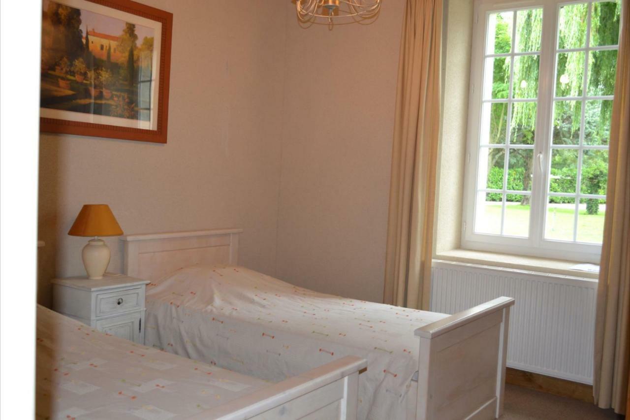 Le Domaine Des Bois Bed and Breakfast Mauzé-Thouarsais Buitenkant foto